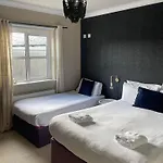 The Ivy 4*