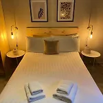 The Ivy 4* Clifden