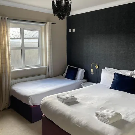 The Ivy 4*