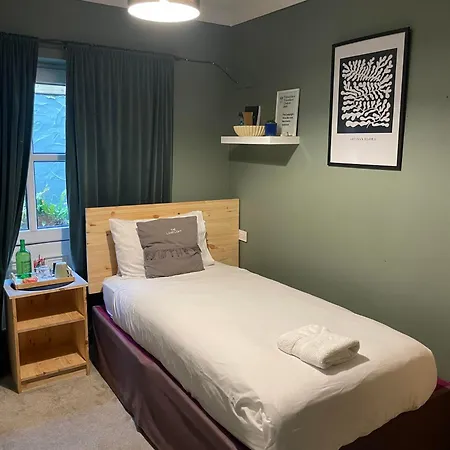 The Ivy Hotell Clifden