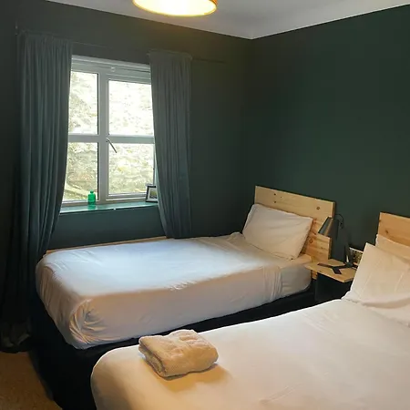 The Ivy 4* קליפדן