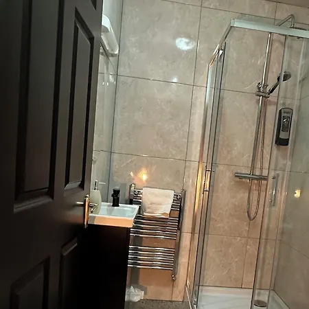 The Ivy 4*