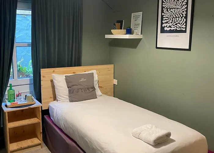 The Ivy Hotel Clifden