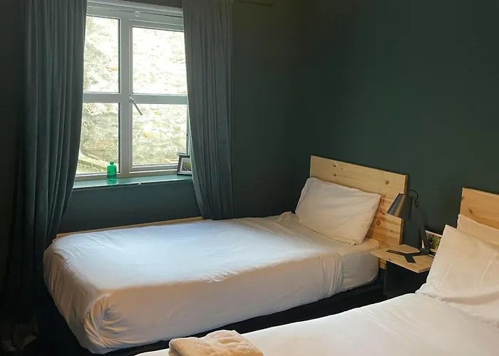 The Ivy 4* Clifden
